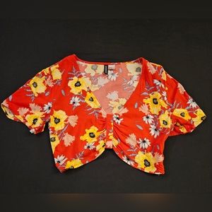 💵3/$20 Divided H&M Floral short-sleeved Crop Top Belly Shirt